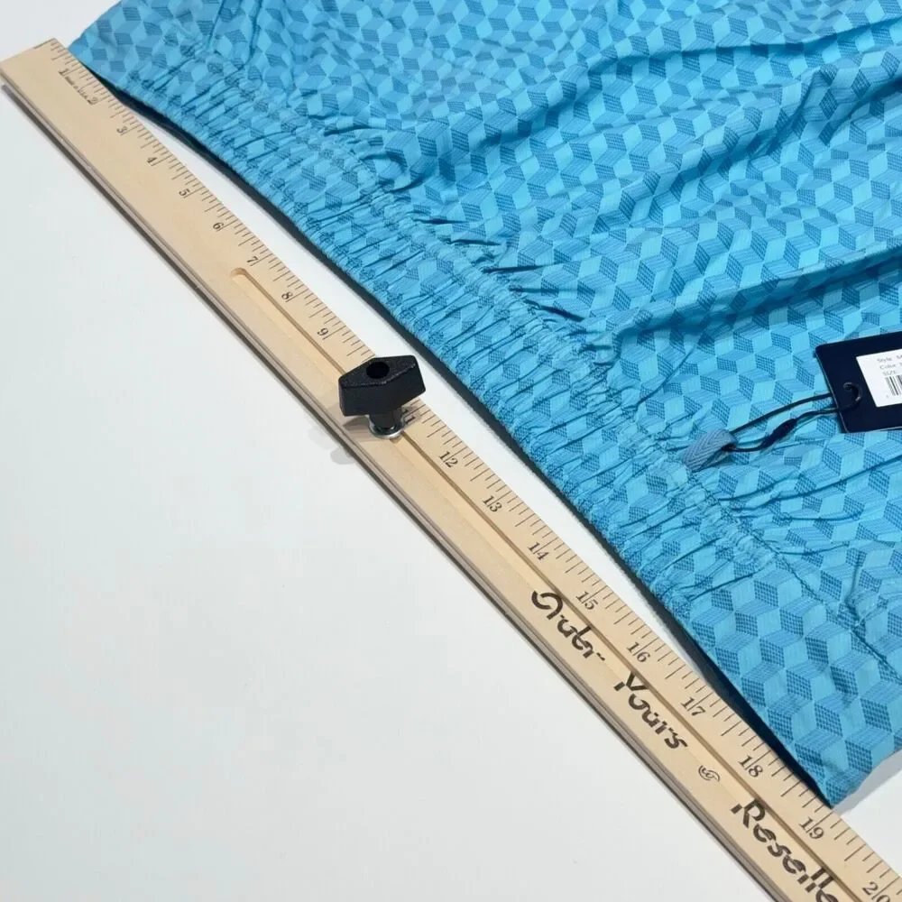 NWT $110 Peter Millar Men's Blue Geometric 5.5” Swim Trunk Lined Size XL (A8)